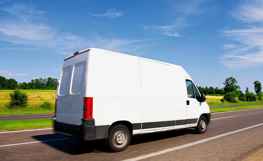 Refrigerated Vans for Rent in Dubai