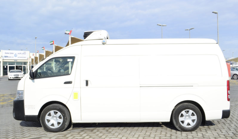 Refrigerated Van For Rent in Dubai