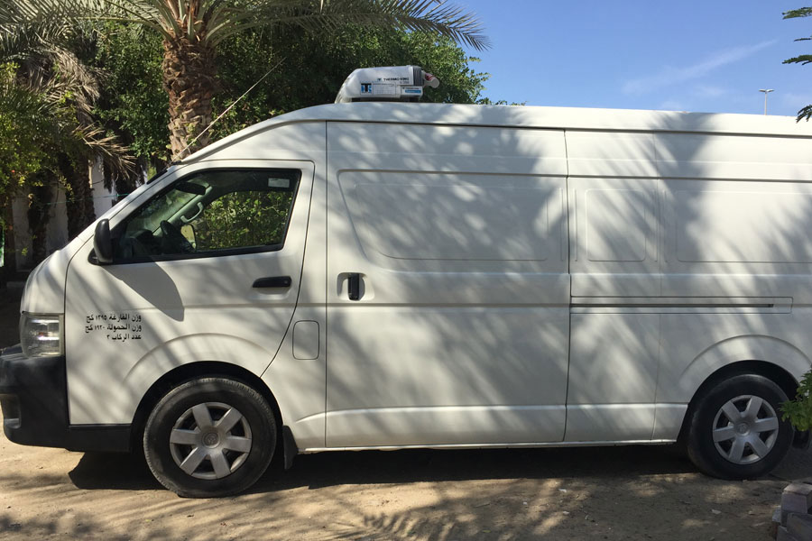 reliable freezer van rental company in dubai