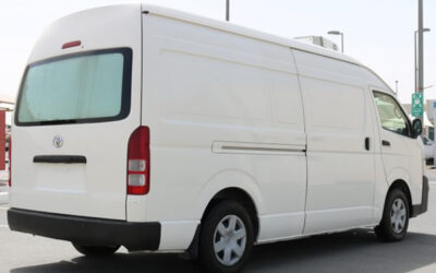 3 Essential Things You Need to Know Before Leasing a Chiller Van in Dubai